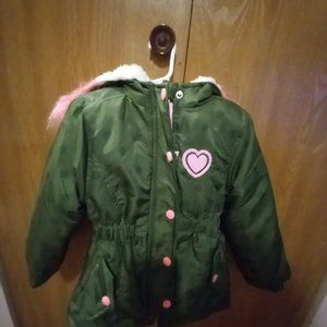 Girls 4t winter coat with fur hood  nwot